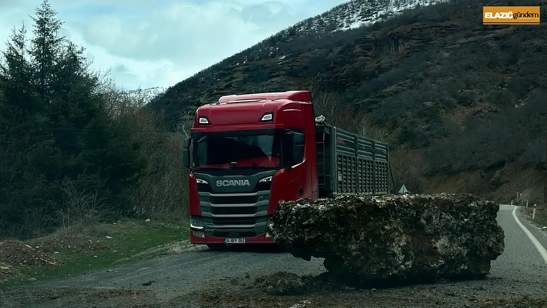 Tunceli’de kaya ve taş düşmeleri tehlike saçıyor