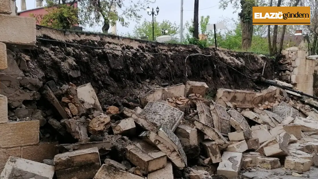 Arap Baba Türbesi'nin çöken istinat duvarı onarılacak