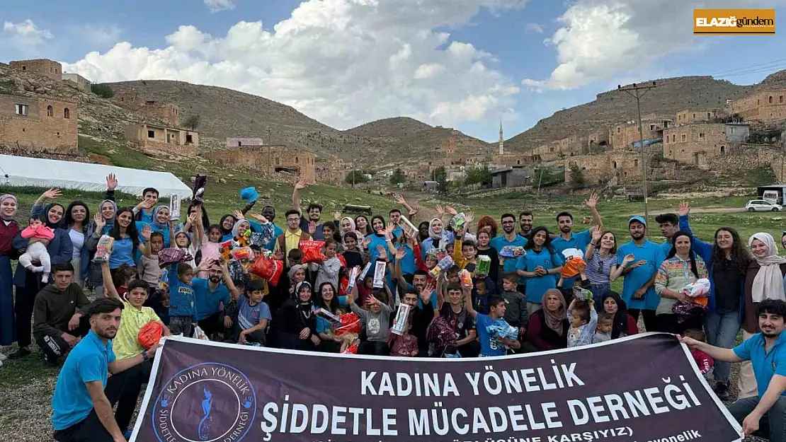 Çocuklar düzenlenen etkinlikte doyasıya eğlendi
