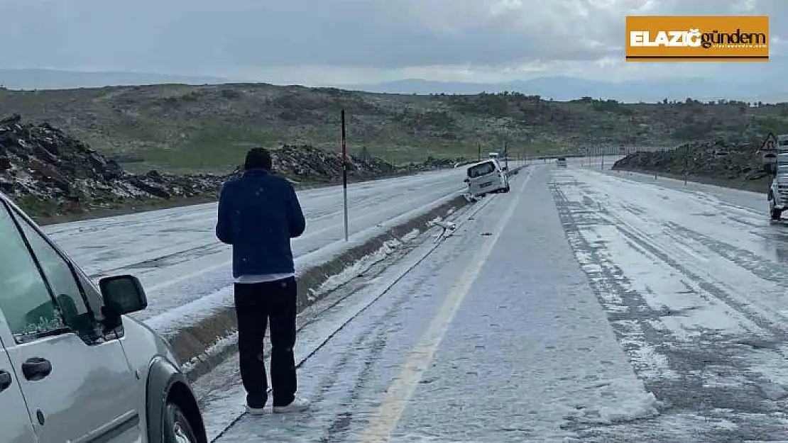 Dolu yağışı kazalara neden oldu, sürücüler zor anlar yaşadı