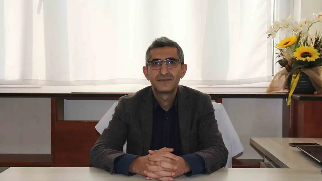 Dr. Öğretim Üyesi Öner: ''KOAH hastalığının en büyük sebebi sigaradır''