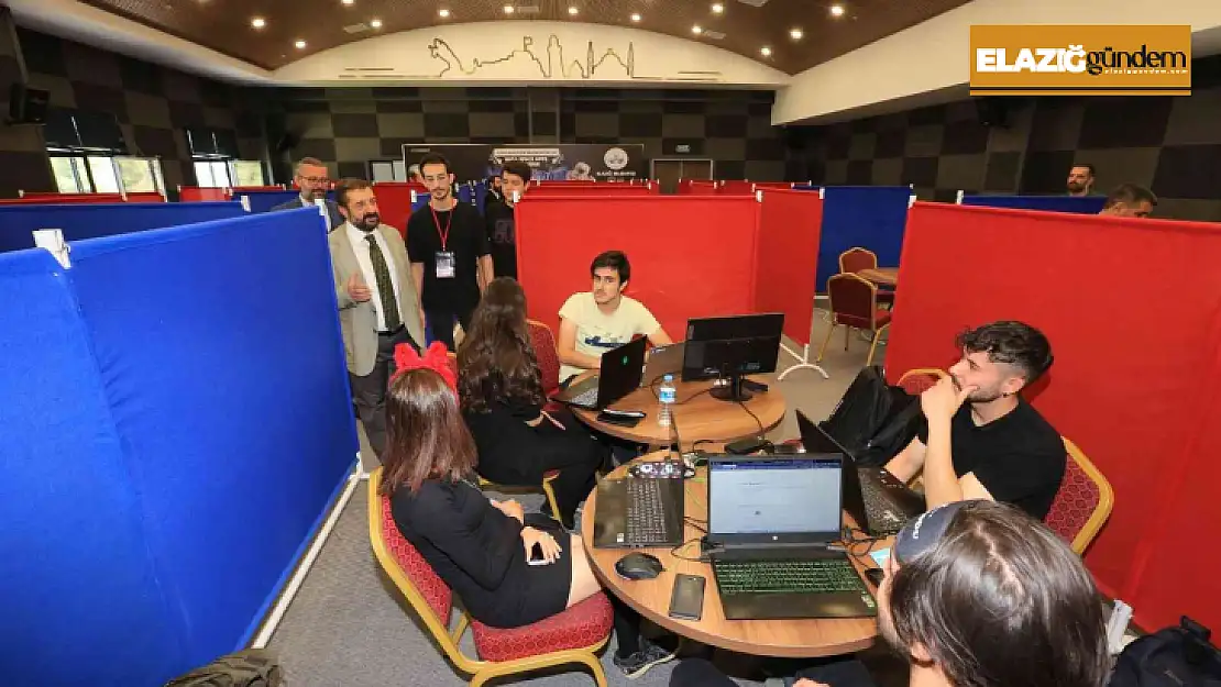 Elazığ'da, 'NASA Space Apps Challenge' etkinliğine yoğun ilgi