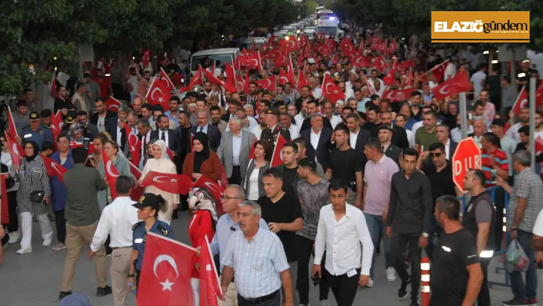 Elazığ'da 15 Temmuz Demokrasi ve Milli Birlik Günü törenle kutlandı