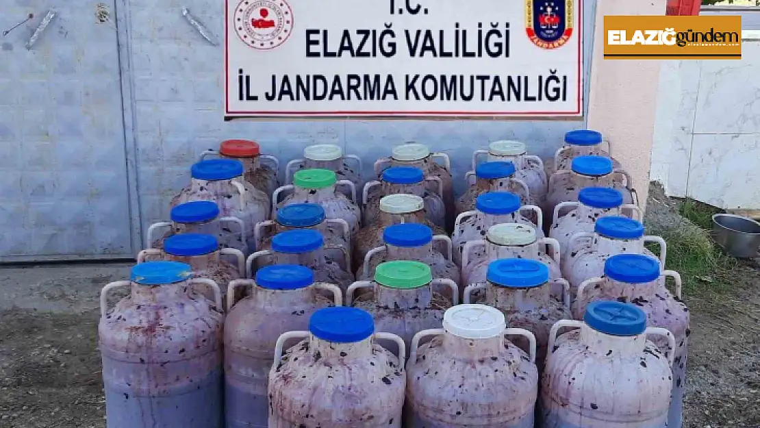 Elazığ'da 2 ton kaçak şarap ele geçirildi