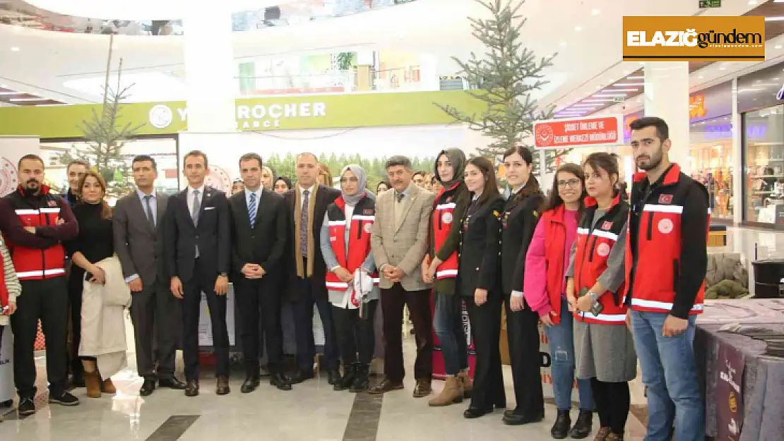 Elazığ'da 25 Kasım Kadına Yönelik Şiddetle Mücadele Günü etkinliği