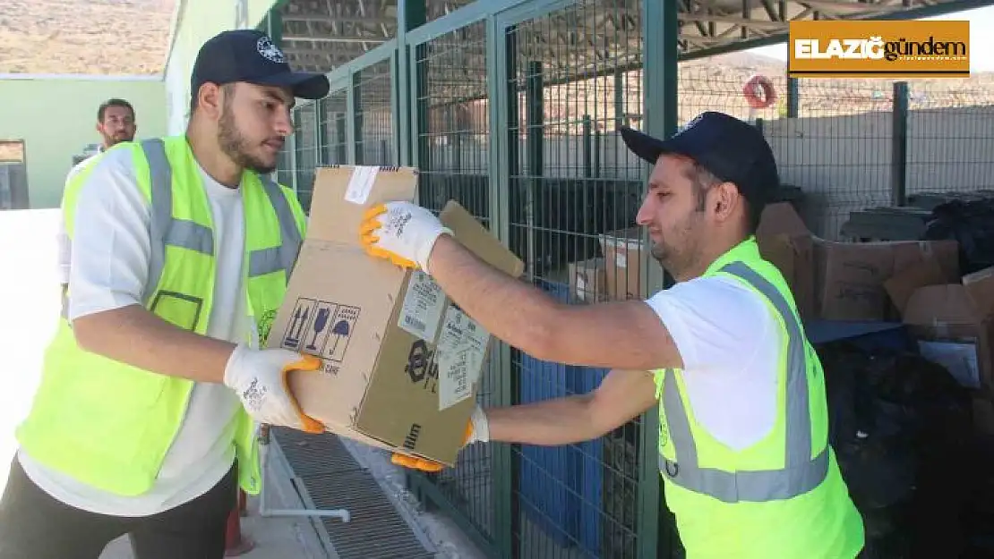 Elazığ'da 25 ton atık dönüştürülerek ekonomiye kazandırıldı