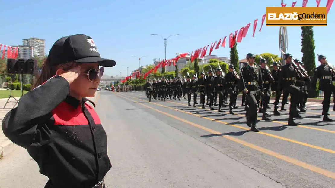 Elazığ'da 30 Ağustos Zafer Bayramı coşkuyla kutlandı