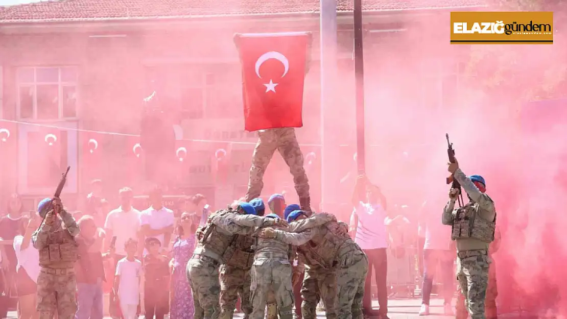 Elazığ'da 30 Ağustos Zafer Bayramı coşkusu