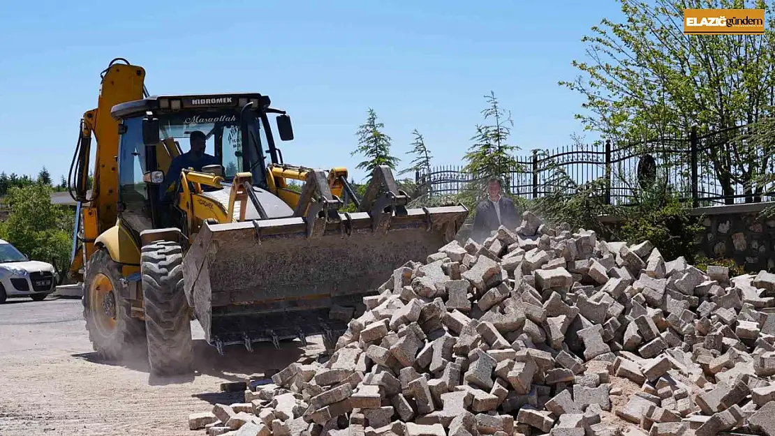 Elazığ'da bayram öncesi mezarlıklarda düzenleme