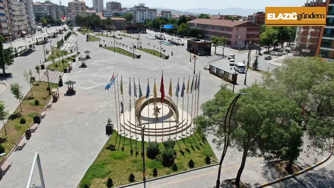 Elazığ'da bayram tatilinin ilk gününde yollar ve caddeler boş kaldı