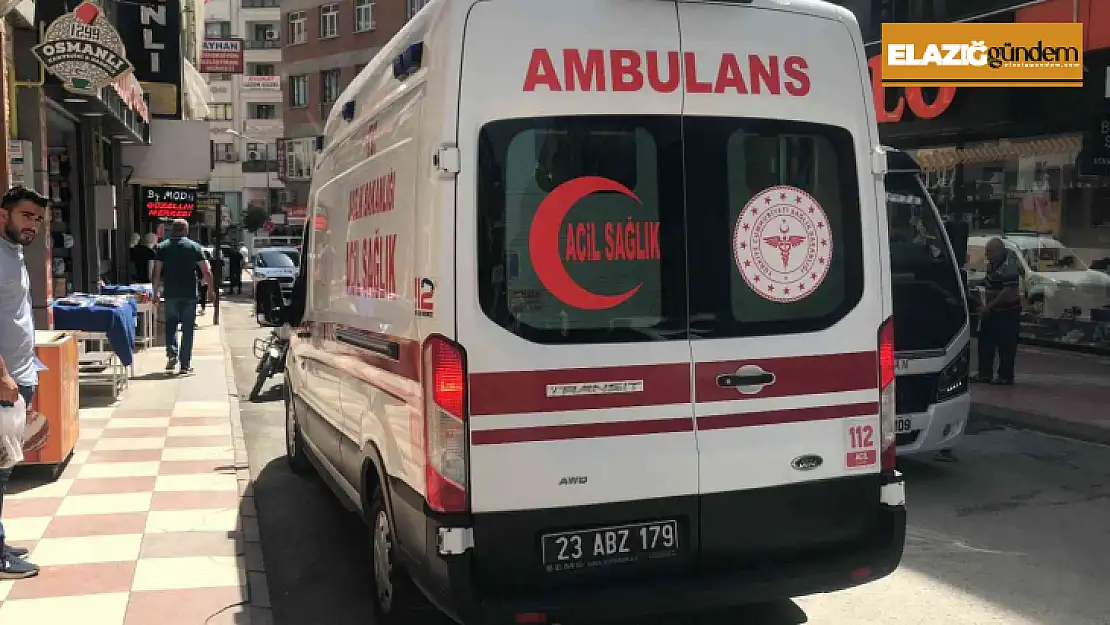 Elazığ'da bıçaklı kavga: 1 yaralı