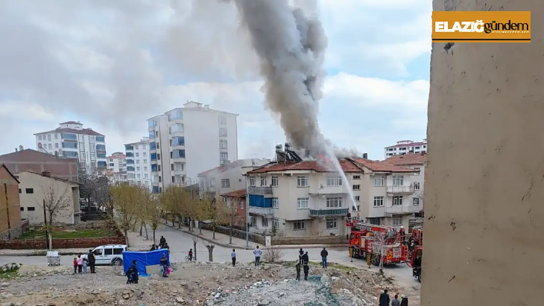 Elazığ'da çatı yangını, büyümeden söndürüldü