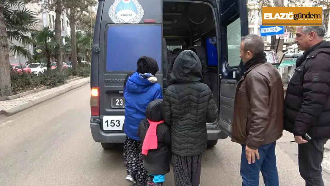 Elazığ'da dilenci operasyonu: Zabıtayı görünce çil yavrusu gibi dağıldılar