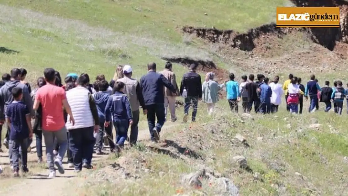 Elazığ'da doğa yürüyüşü düzenlendi