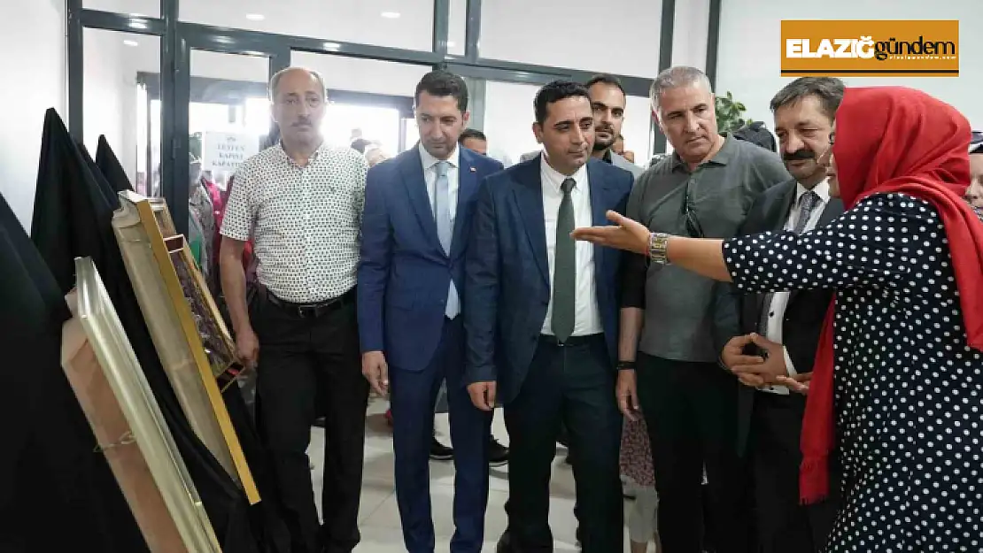 Elazığ'da kursiyerlerin ürünleri görücüye çıktı