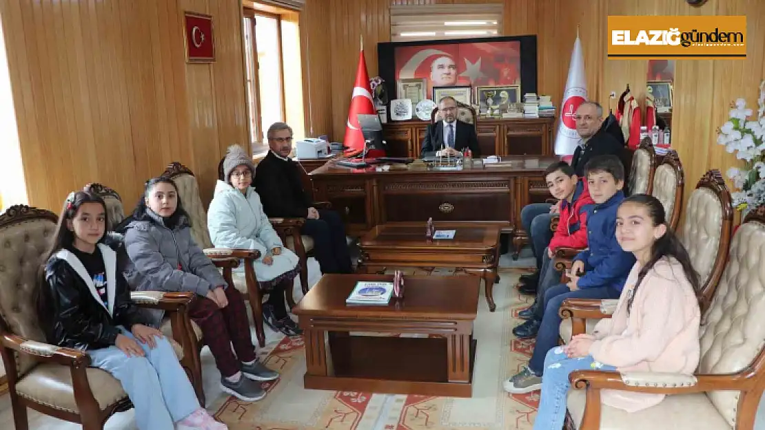 Elazığ'da öğrencilerden Filistin'e anlamlı destek