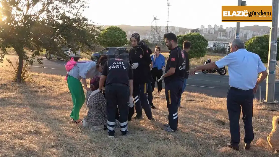 Elazığ'da otomobil ile motosiklet çarpıştı: 1'i ağır 5 yaralı