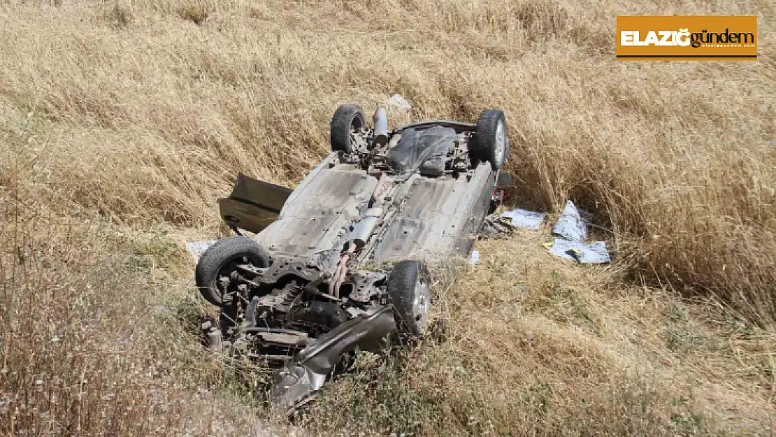 Elazığ'da otomobil şarampole uçup ters döndü: 6 yaralı