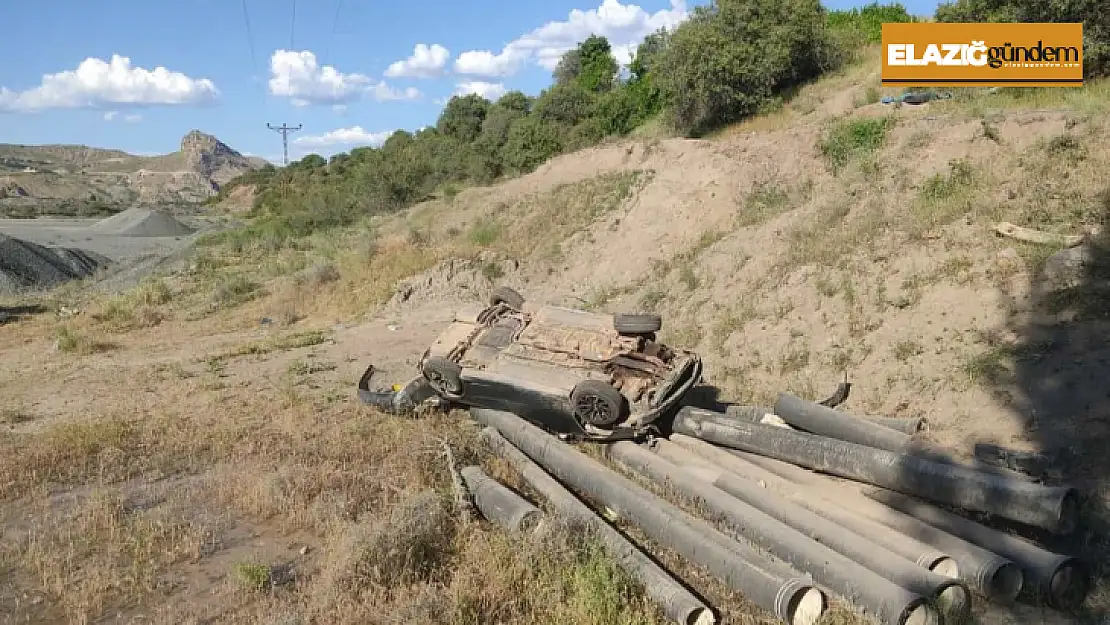 Elazığ'da otomobil şarampole yuvarlandı: 1 ölü, 6 yaralı