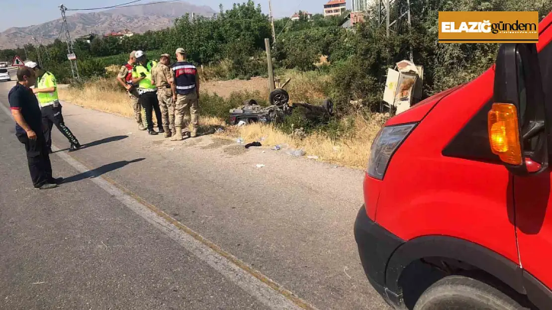 Elazığ'da otomobil takla attı: 5 yaralı