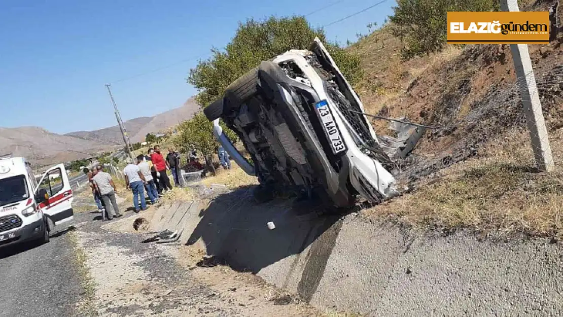 Elazığ'da otomobil yan yattı: 1 yaralı