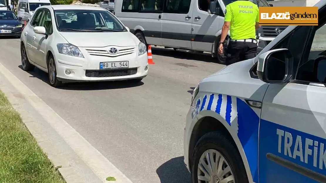 Elazığ'da otomobilin çarptığı yaya yaralandı