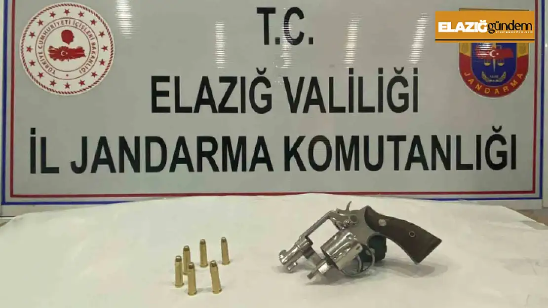 Elazığ'da ruhsatsız tabanca ele geçirildi