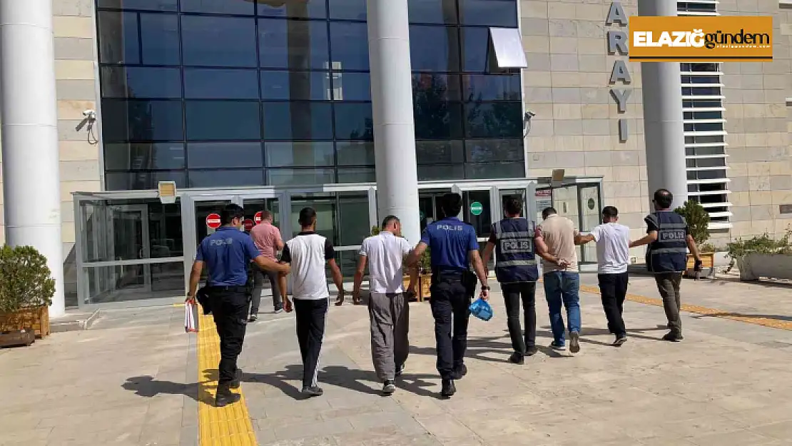 Elazığ'da suç makinesi 4 zanlı, çaldıkları malzemelerle yakalandı