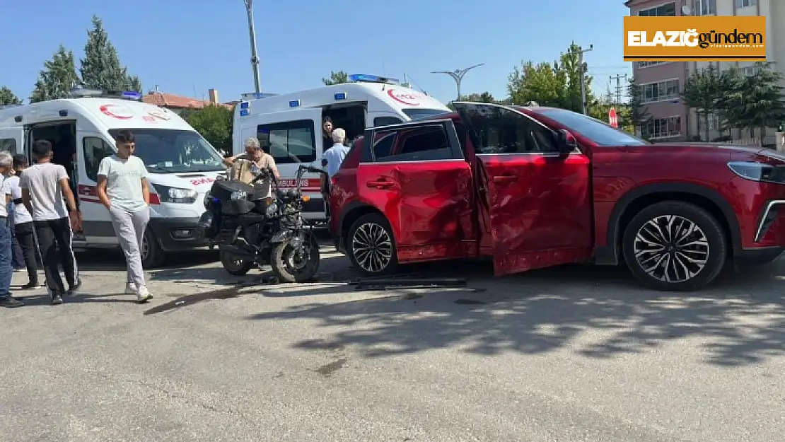 Elazığ'da Togg ile motosiklet çarpıştı: 2 yaralı