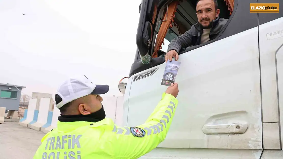 Elazığ'da trafik ekiplerinden kış lastiği denetimi