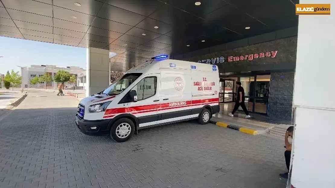 Elazığ'da trafik kazası: 2'i ağır 4 yaralı
