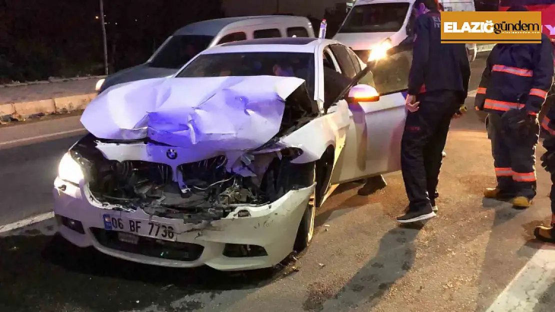 Elazığ'da trafik kazası: 2 yaralı