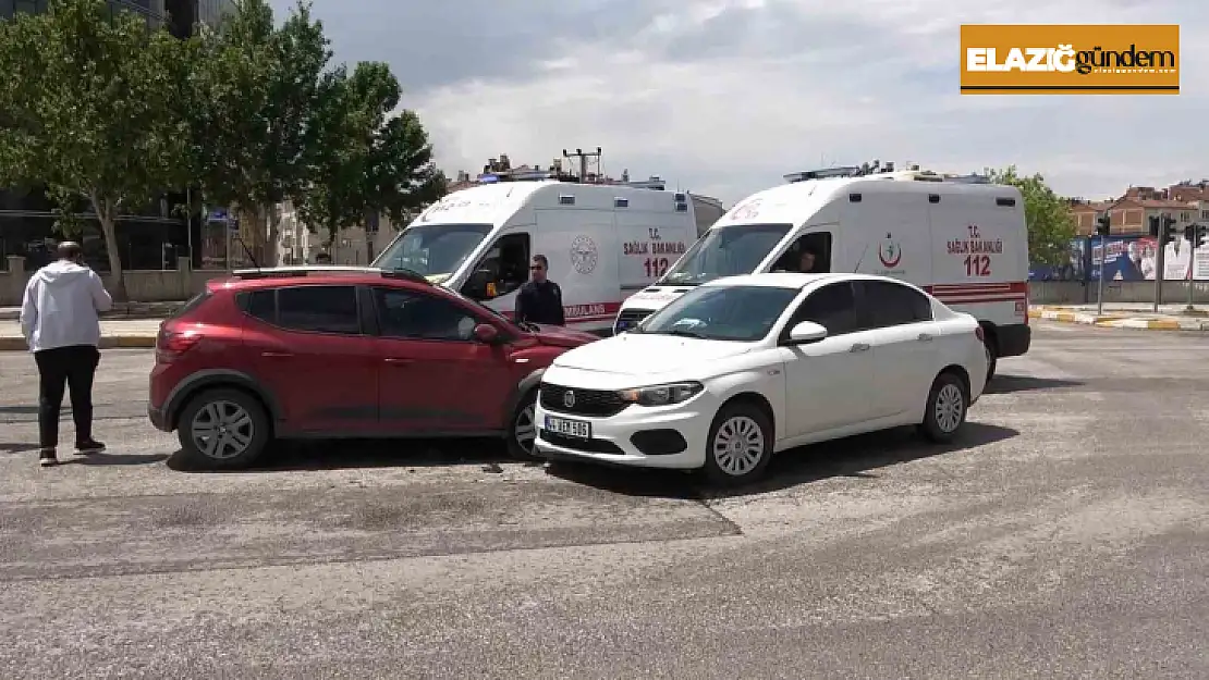 Elazığ'da trafik kazası: 2 yaralı