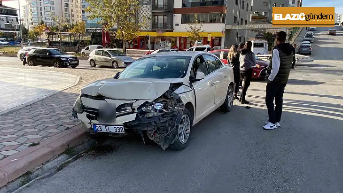 Elazığ'da trafik kazası: 2 yaralı