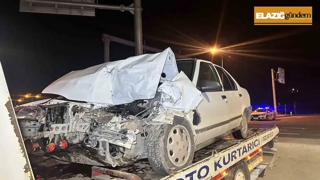 Elazığ'da trafik kazası: 3 yaralı