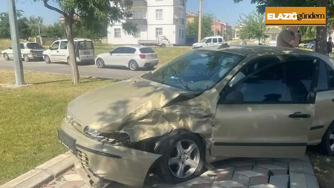 Elazığ'da trafik kazası: 3 yaralı