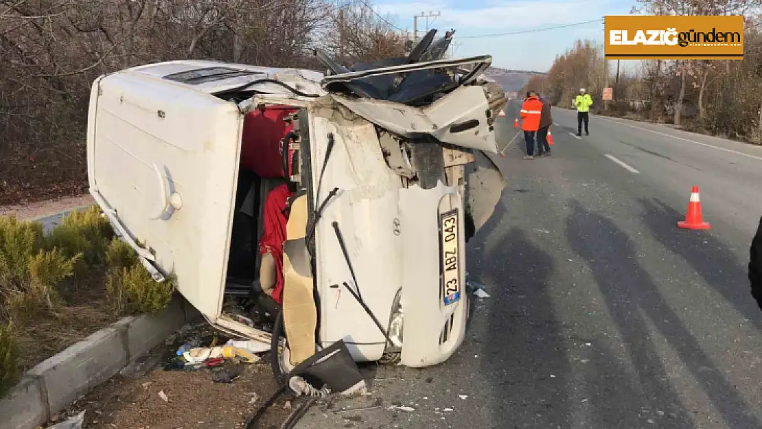 Elazığ'da trafik kazası: 4 yaralı