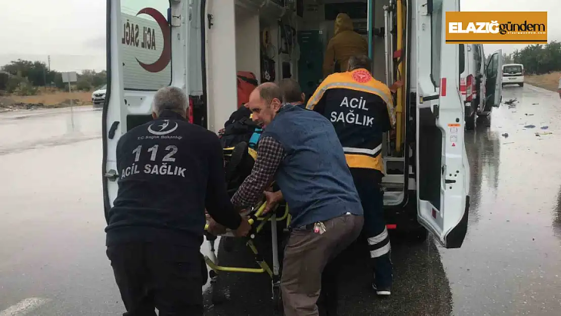 Elazığ'da trafik kazası: 8 yaralı