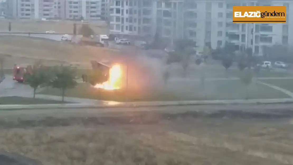 Elazığ'da trafo yangını paniğe neden oldu