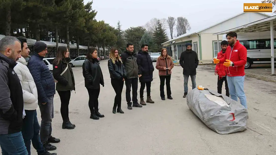 Elazığ'da Türk Kızılayı'ndan eğitim