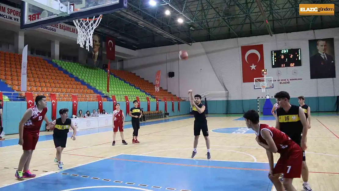 Elazığ'da U18 basketbol yerel lig mücadelesi sona erdi