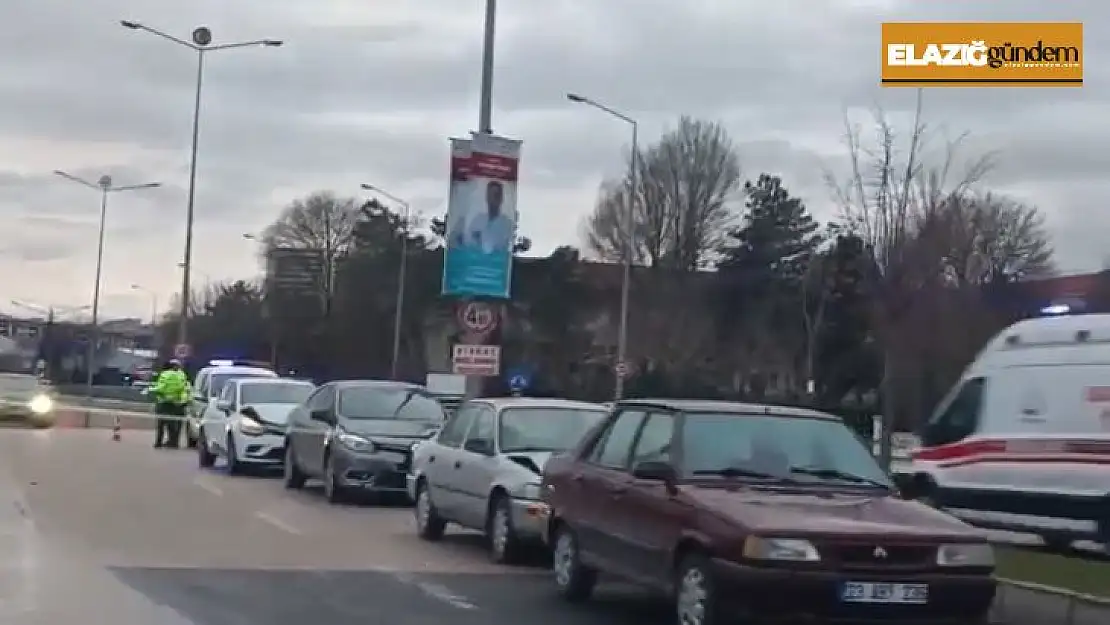 Elazığ'da zincirleme trafik kazası: 1 yaralı