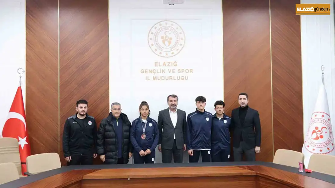 Elazığ'dan 3 sporcu Enka'ya transfer oldu