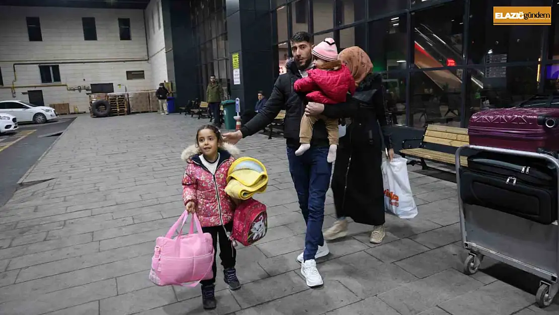 Elazığ'dan Suriye'ye dönüş başladı, ilk aile yola çıktı