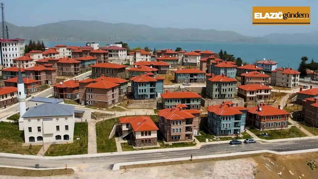 Elazığ depreminin ardından Malatya ve Elazığ'da 33 bin 821 konut yapıldı