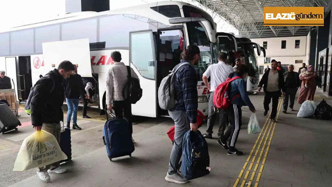 Elazığ otogarında bayram yoğunluğu