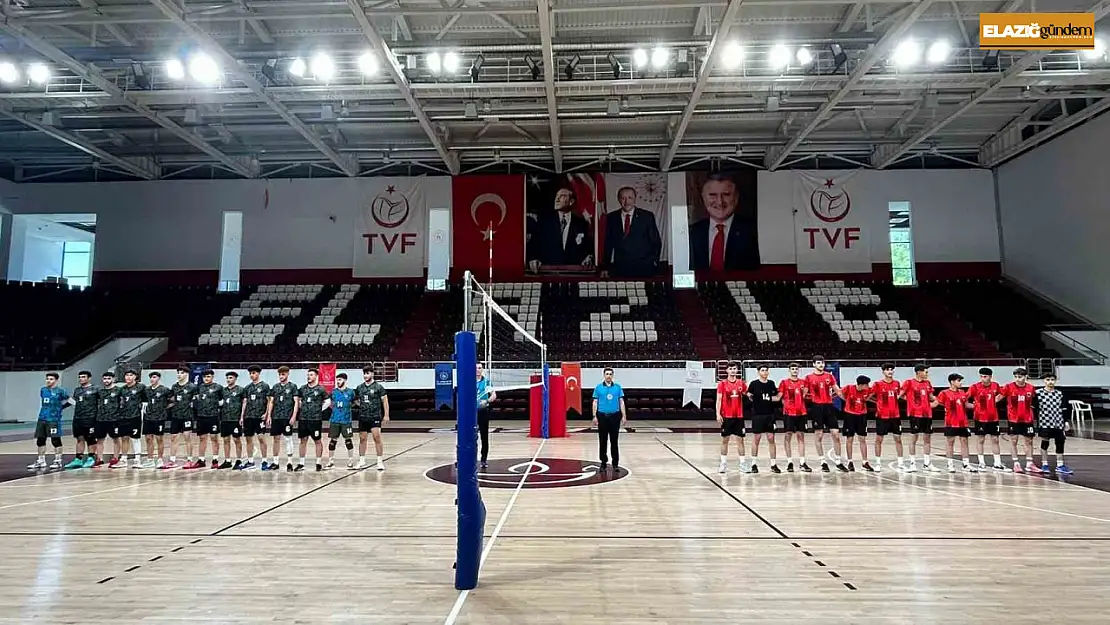 Elazığ, Türkiye voleybol yarı finallerine ev sahipliği yaptı