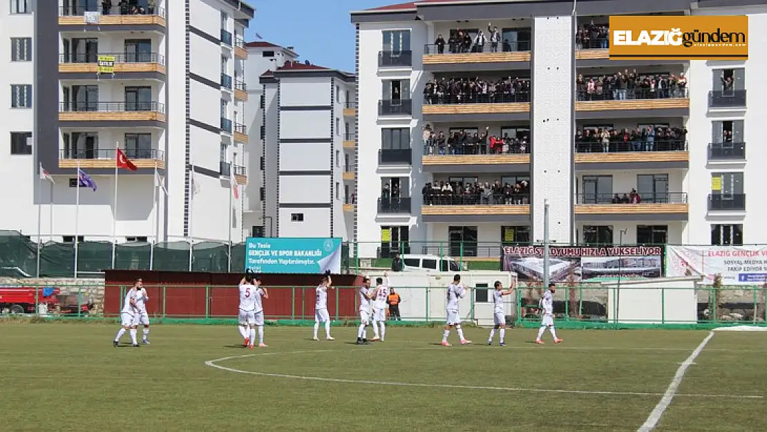 Elazığspor taraftarının balkon cezası sona erdi