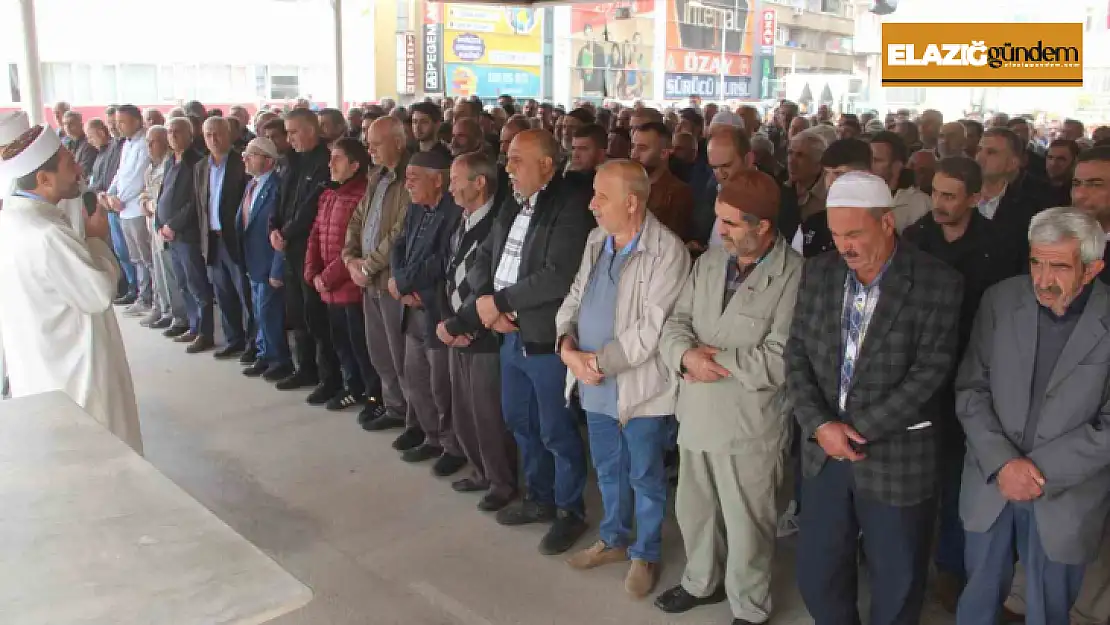 Filistin'de hayatını kaybedenler için gıyabi cenaze namazı kılındı