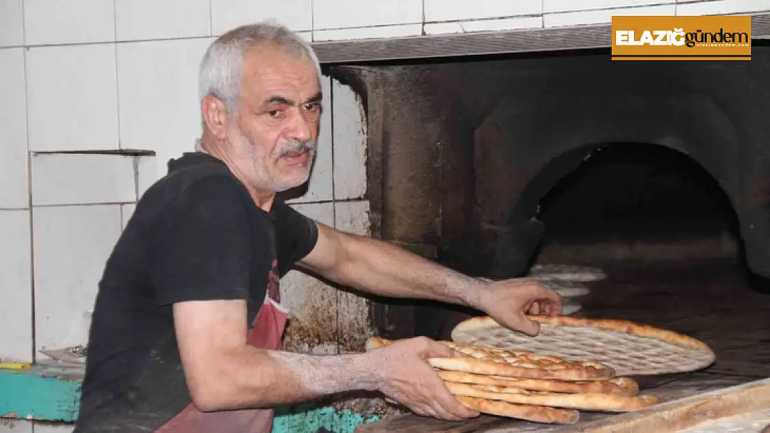 Fırıncıların sıcakta ekmek mücadelesi: Dışarısı 40, içerisi 100 derece